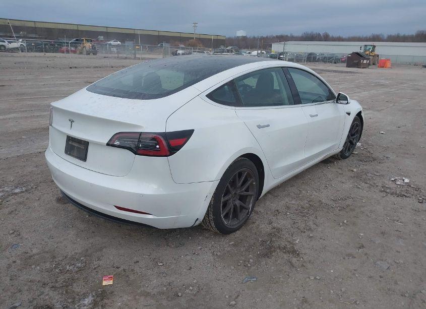Photo 4 of 2020 Tesla Model 3 STANDARD RANGE PLUS REAR-WHEEL DRIVE/STANDARD RANGE REAR-WHEEL DRIVE (VIN 5YJ3E1EA5LF745371)