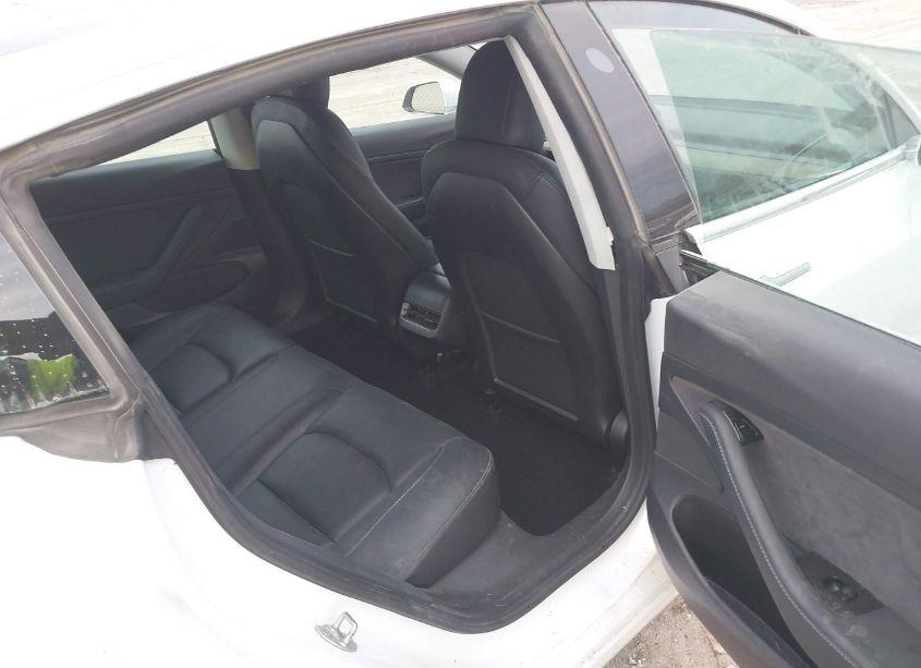 Photo 8 of 2020 Tesla Model 3 STANDARD RANGE PLUS REAR-WHEEL DRIVE/STANDARD RANGE REAR-WHEEL DRIVE (VIN 5YJ3E1EA5LF745371)