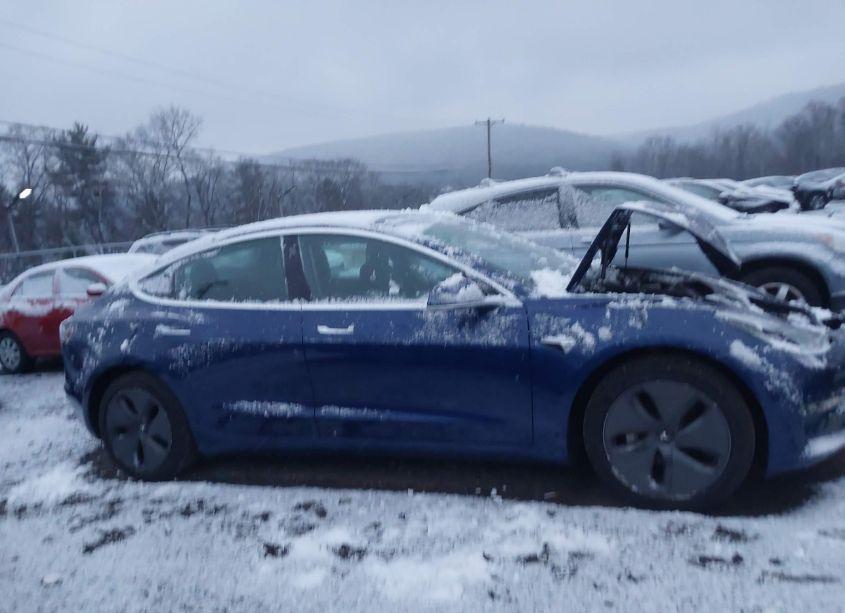 Photo 13 of 2020 Tesla Model 3 STANDARD RANGE PLUS REAR-WHEEL DRIVE/STANDARD RANGE REAR-WHEEL DRIVE (VIN 5YJ3E1EA5LF745726)