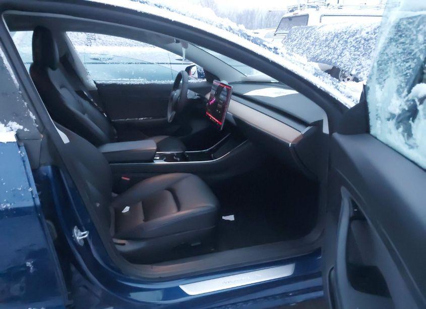 Photo 5 of 2020 Tesla Model 3 STANDARD RANGE PLUS REAR-WHEEL DRIVE/STANDARD RANGE REAR-WHEEL DRIVE (VIN 5YJ3E1EA5LF745726)