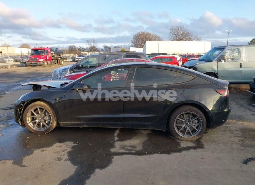 Photo 14 of 2021 Tesla Model 3 STANDARD RANGE PLUS REAR-WHEEL DRIVE (VIN 5YJ3E1EA5MF031614)
