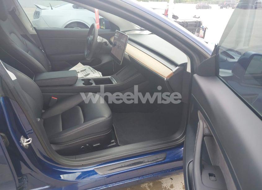 Photo 5 of 2021 Tesla Model 3 STANDARD RANGE PLUS REAR-WHEEL DRIVE (VIN 5YJ3E1EA5MF920719)