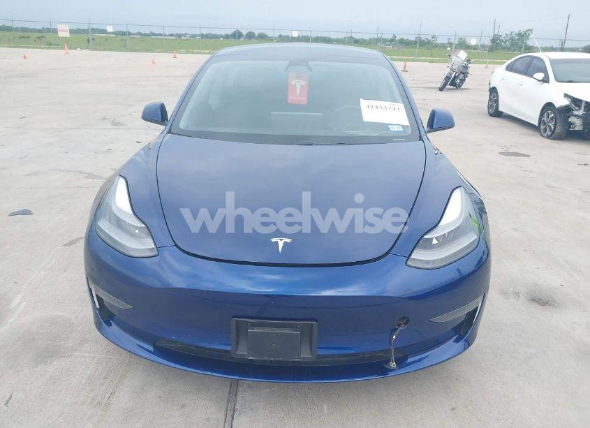 Photo 6 of 2021 Tesla Model 3 STANDARD RANGE PLUS REAR-WHEEL DRIVE (VIN 5YJ3E1EA5MF920719)