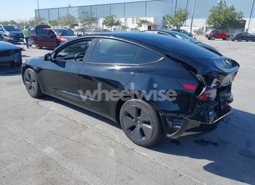 Photo 3 of 2021 Tesla Model 3 STANDARD RANGE PLUS REAR-WHEEL DRIVE (VIN 5YJ3E1EA5MF939299)