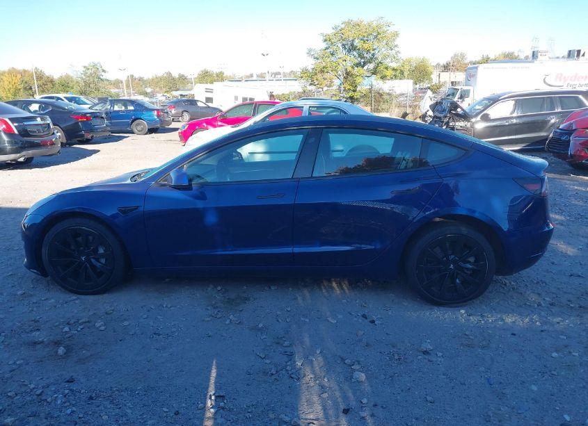 Photo 13 of 2022 Tesla Model 3 REAR-WHEEL DRIVE (VIN 5YJ3E1EA5NF188397)