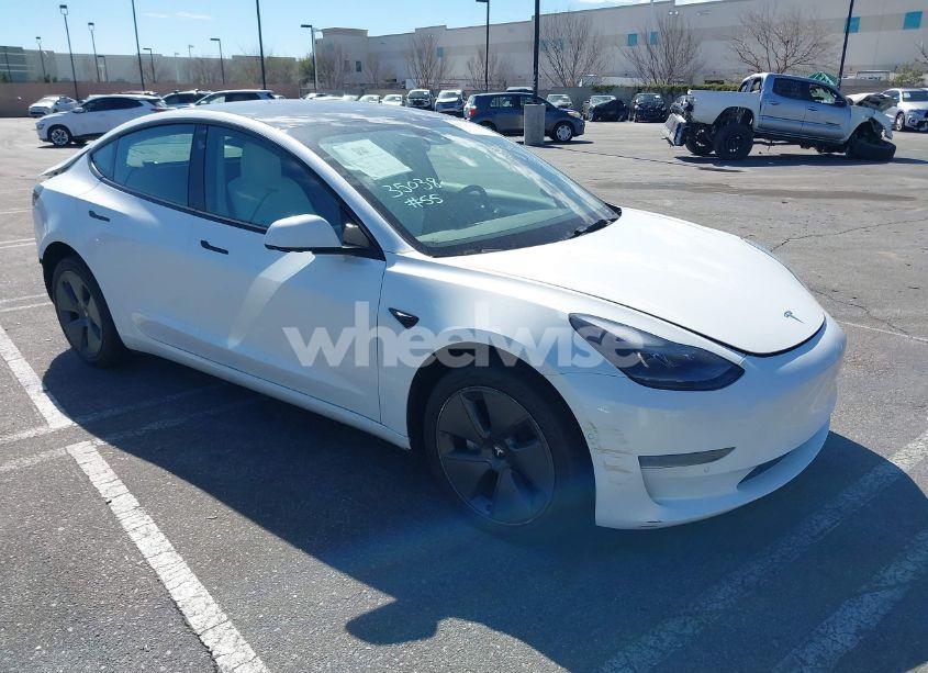 2022 Tesla Model 3 REAR-WHEEL DRIVE (VIN 5YJ3E1EA5NF248033) main photo