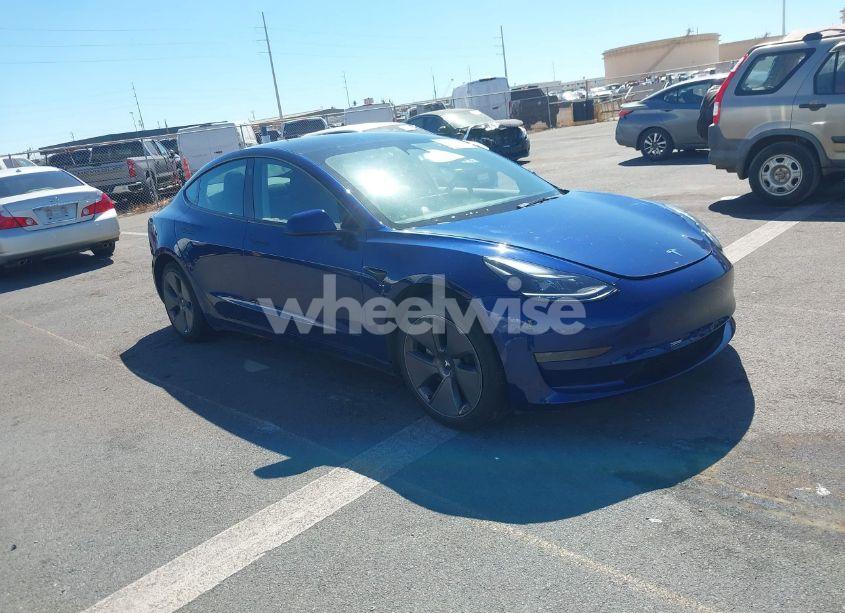 2022 Tesla Model 3 REAR-WHEEL DRIVE (VIN 5YJ3E1EA5NF333616) main photo