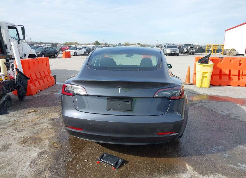 Photo 16 of 2023 Tesla Model 3 REAR-WHEEL DRIVE (VIN 5YJ3E1EA5PF407992)