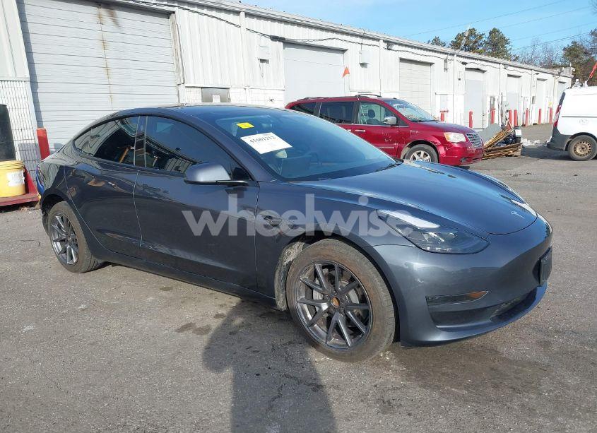 2023 Tesla Model 3 REAR-WHEEL DRIVE (VIN 5YJ3E1EA5PF546939) main photo