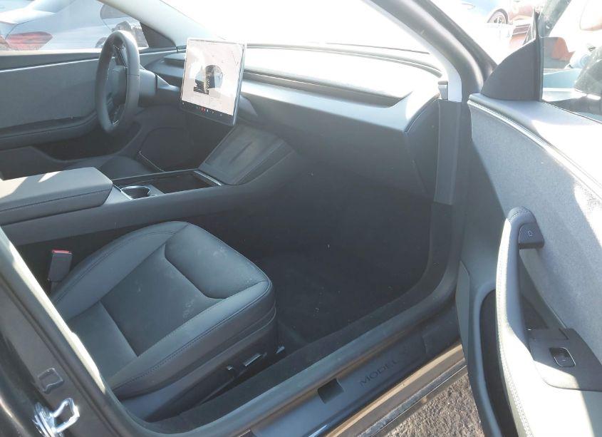 Photo 5 of 2025 Tesla Model 3 LONG RANGE REAR-WHEEL DRIVE (VIN 5YJ3E1EA5SF873673)