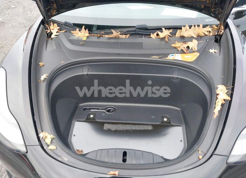 Photo 10 of 2018 Tesla Model 3 LONG RANGE/MID RANGE (VIN 5YJ3E1EA6JF020648)