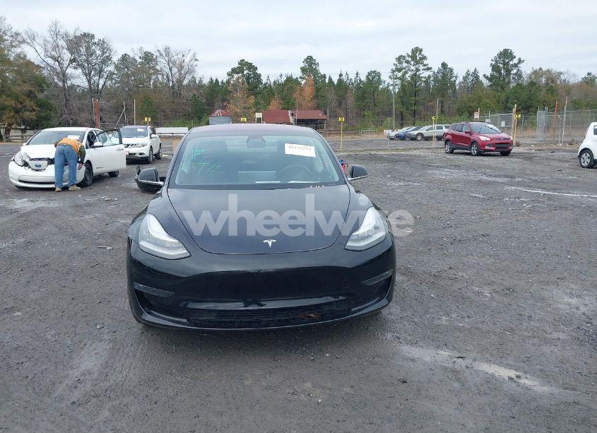 Photo 13 of 2018 Tesla Model 3 LONG RANGE/MID RANGE (VIN 5YJ3E1EA6JF020648)