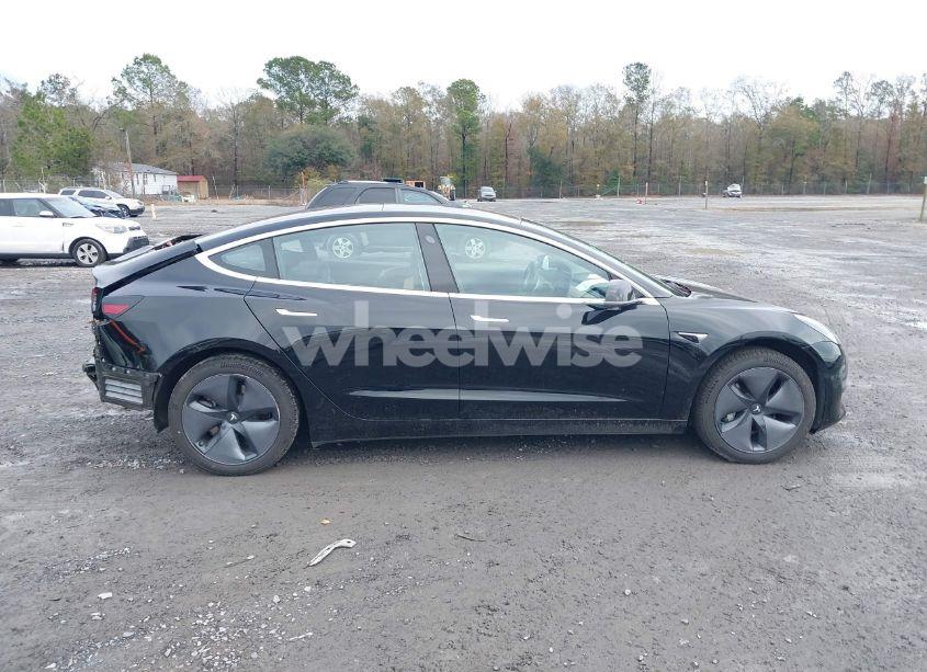 Photo 14 of 2018 Tesla Model 3 LONG RANGE/MID RANGE (VIN 5YJ3E1EA6JF020648)