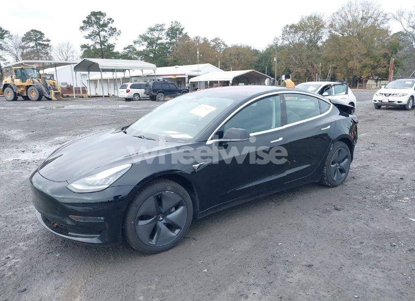 Photo 2 of 2018 Tesla Model 3 LONG RANGE/MID RANGE (VIN 5YJ3E1EA6JF020648)