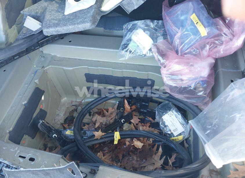 Photo 20 of 2018 Tesla Model 3 LONG RANGE/MID RANGE (VIN 5YJ3E1EA6JF020648)