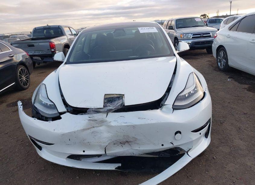 Photo 12 of 2018 Tesla Model 3 LONG RANGE/MID RANGE (VIN 5YJ3E1EA6JF044335)