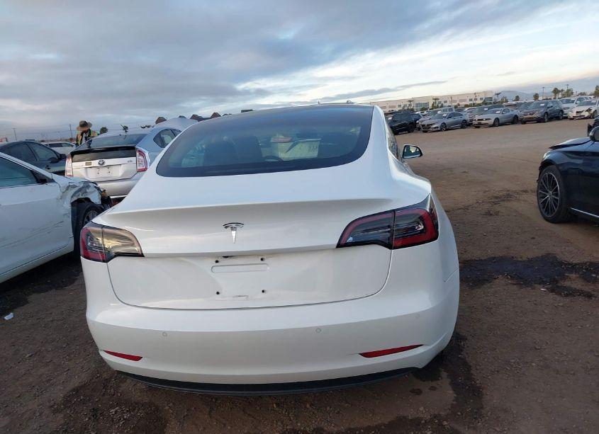 Photo 16 of 2018 Tesla Model 3 LONG RANGE/MID RANGE (VIN 5YJ3E1EA6JF044335)