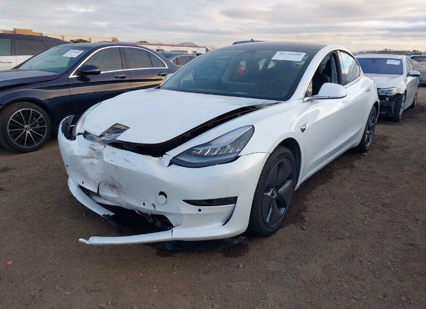 Photo 2 of 2018 Tesla Model 3 LONG RANGE/MID RANGE (VIN 5YJ3E1EA6JF044335)