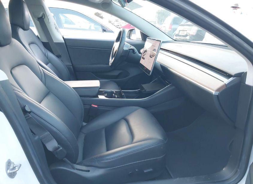 Photo 5 of 2018 Tesla Model 3 LONG RANGE/MID RANGE (VIN 5YJ3E1EA6JF044335)