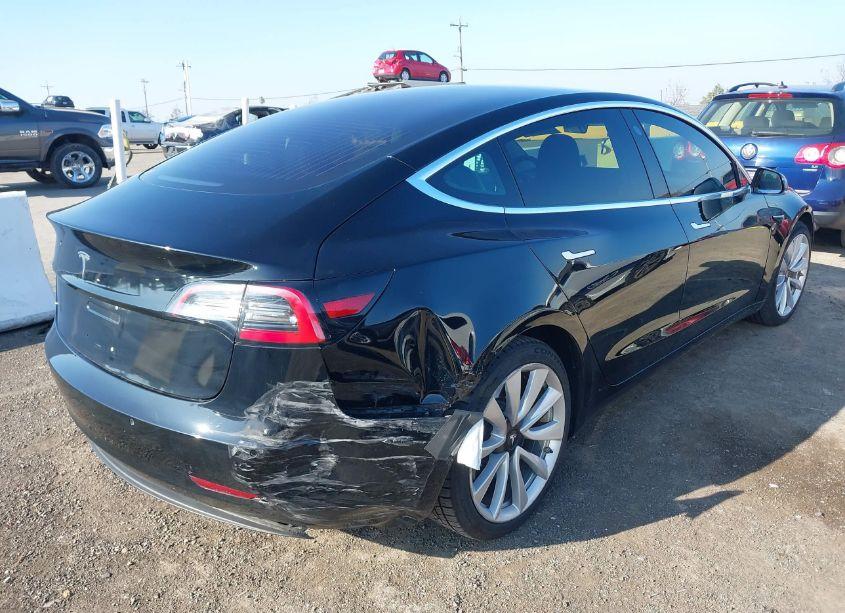 Photo 4 of 2018 Tesla Model 3 LONG RANGE/MID RANGE (VIN 5YJ3E1EA6JF046747)