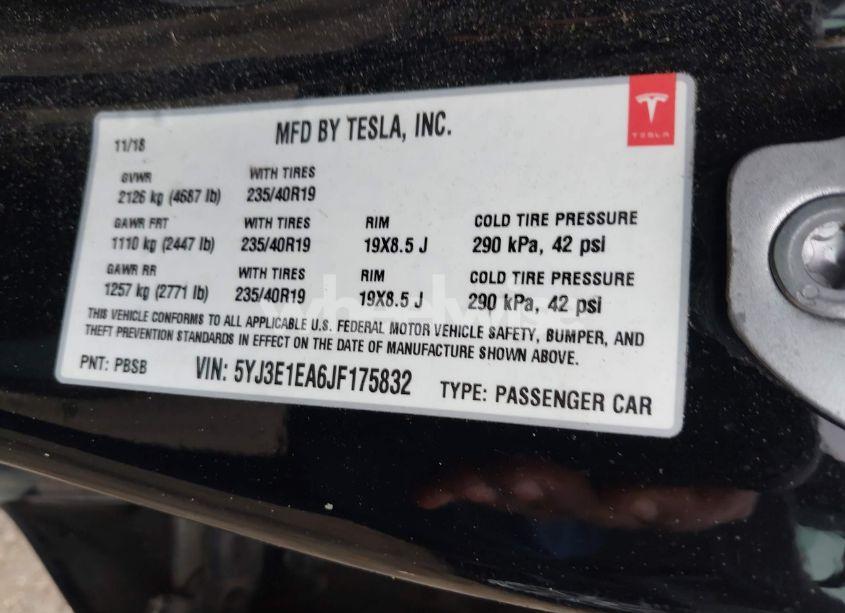 Photo 9 of 2018 Tesla Model 3 LONG RANGE/MID RANGE (VIN 5YJ3E1EA6JF175832)