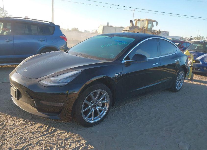 Photo 2 of 2019 Tesla Model 3 LONG RANGE/MID RANGE/STANDARD RANGE/STANDARD RANGE PLUS (VIN 5YJ3E1EA6KF323561)