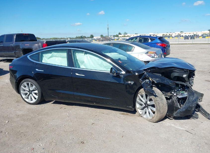 Photo 13 of 2020 Tesla Model 3 (VIN 5YJ3E1EA6LF660877)