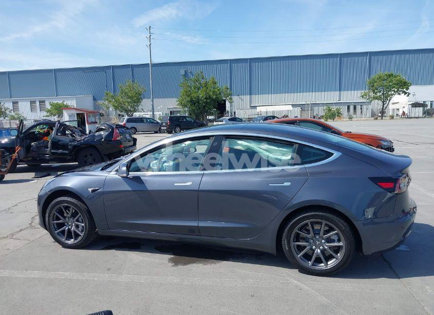 Photo 14 of 2020 Tesla Model 3 STANDARD RANGE PLUS REAR-WHEEL DRIVE/STANDARD RANGE REAR-WHEEL DRIVE (VIN 5YJ3E1EA6LF703159)