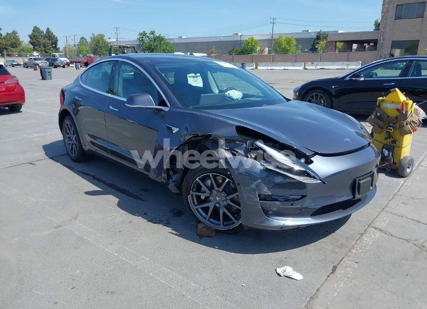 Photo 6 of 2020 Tesla Model 3 STANDARD RANGE PLUS REAR-WHEEL DRIVE/STANDARD RANGE REAR-WHEEL DRIVE (VIN 5YJ3E1EA6LF703159)