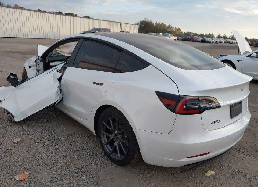Photo 3 of 2021 Tesla Model 3 STANDARD RANGE PLUS REAR-WHEEL DRIVE (VIN 5YJ3E1EA6MF047773)