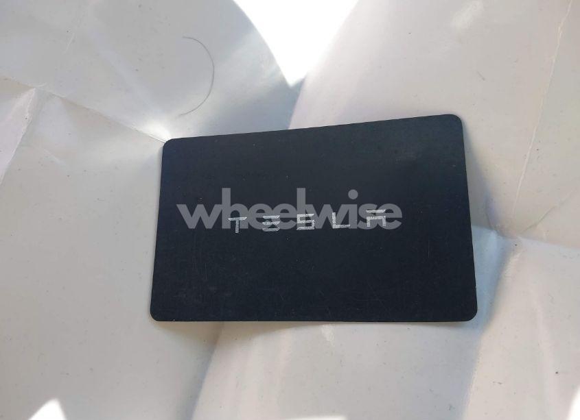 Photo 11 of 2021 Tesla Model 3 STANDARD RANGE PLUS REAR-WHEEL DRIVE (VIN 5YJ3E1EA6MF077582)