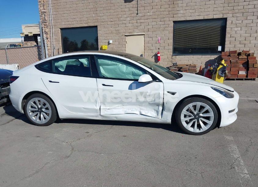 Photo 13 of 2021 Tesla Model 3 STANDARD RANGE PLUS REAR-WHEEL DRIVE (VIN 5YJ3E1EA6MF077582)
