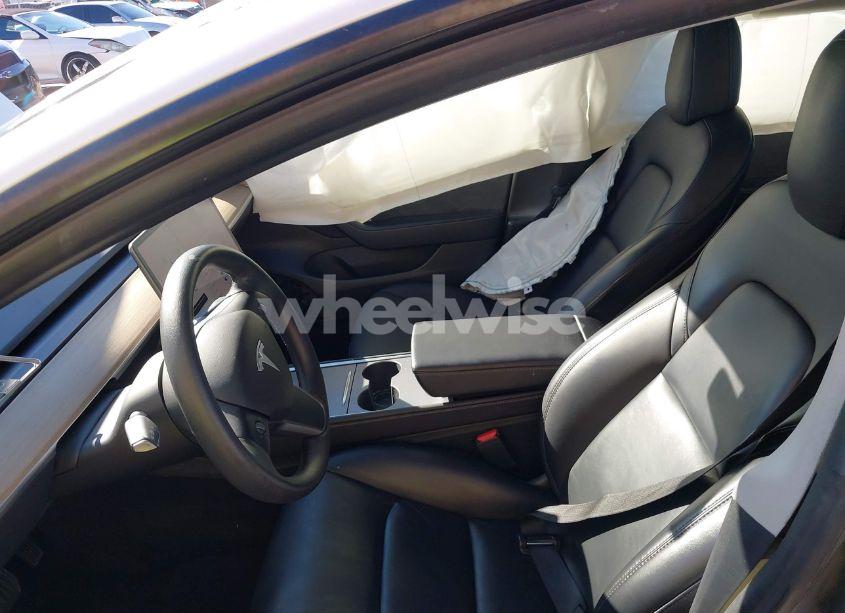 Photo 5 of 2021 Tesla Model 3 STANDARD RANGE PLUS REAR-WHEEL DRIVE (VIN 5YJ3E1EA6MF077582)