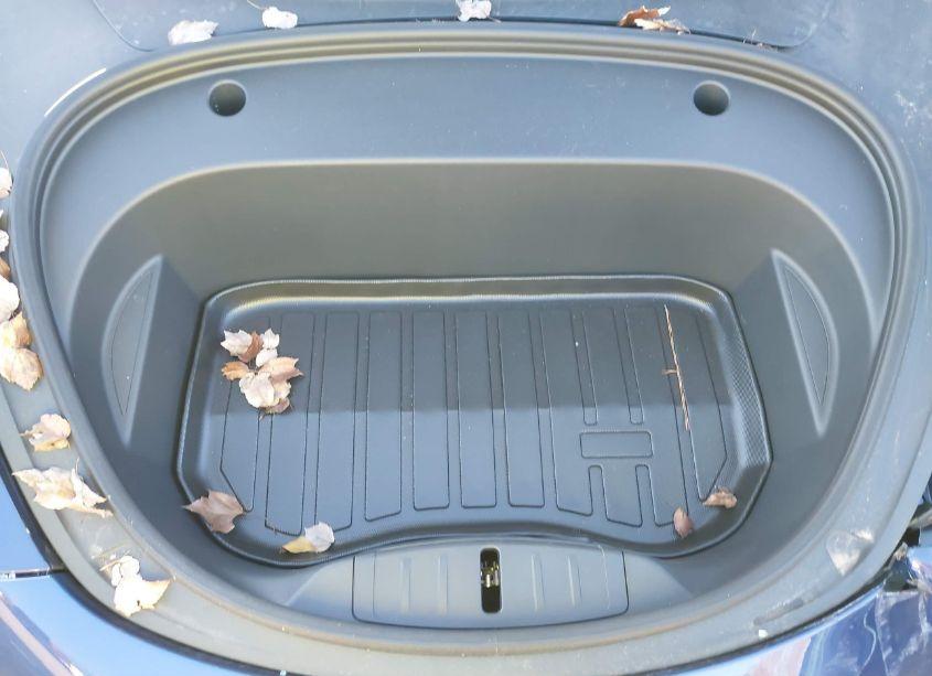 Photo 10 of 2021 Tesla Model 3 STANDARD RANGE PLUS REAR-WHEEL DRIVE (VIN 5YJ3E1EA6MF992111)