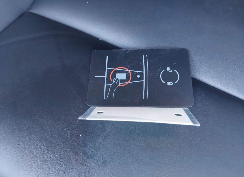 Photo 11 of 2021 Tesla Model 3 STANDARD RANGE PLUS REAR-WHEEL DRIVE (VIN 5YJ3E1EA6MF992111)