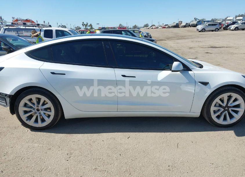 Photo 14 of 2022 Tesla Model 3 REAR-WHEEL DRIVE (VIN 5YJ3E1EA6NF130895)