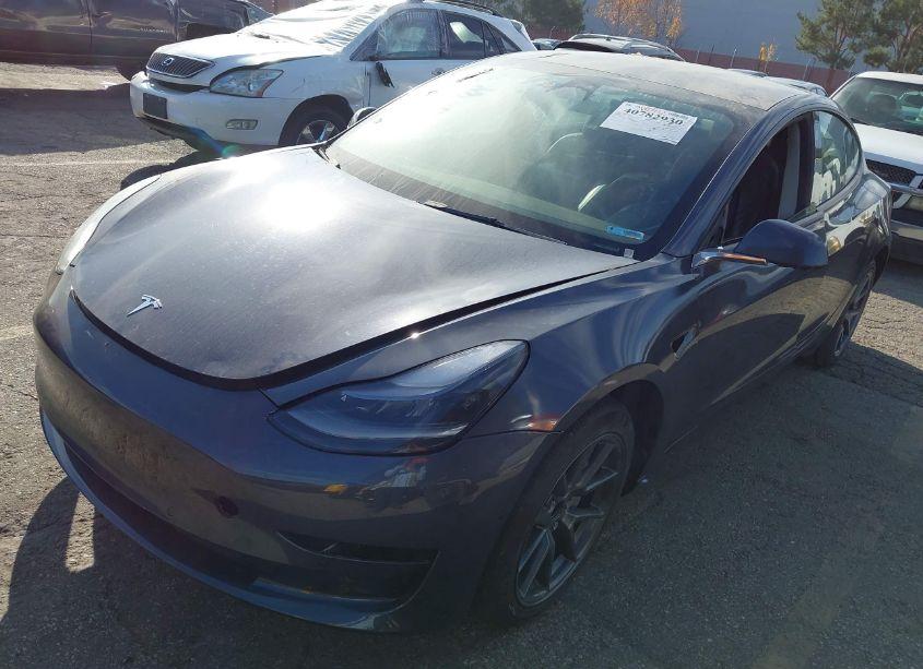 Photo 2 of 2022 Tesla Model 3 REAR-WHEEL DRIVE (VIN 5YJ3E1EA6NF190000)