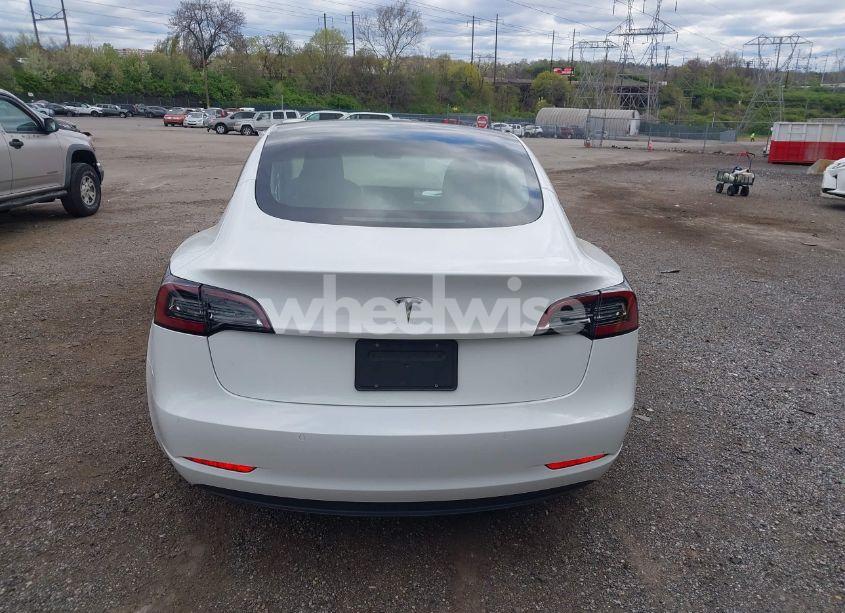 Photo 15 of 2022 Tesla Model 3 REAR-WHEEL DRIVE (VIN 5YJ3E1EA6NF252320)