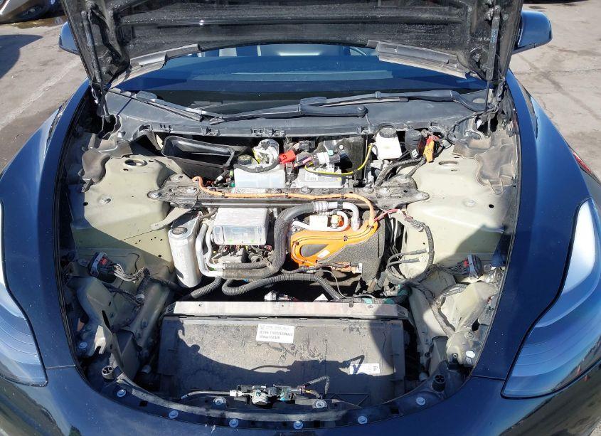 Photo 10 of 2022 Tesla Model 3 REAR-WHEEL DRIVE (VIN 5YJ3E1EA6NF352191)