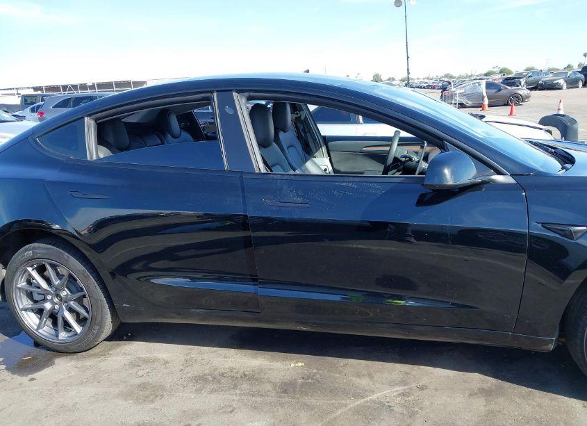 Photo 12 of 2022 Tesla Model 3 REAR-WHEEL DRIVE (VIN 5YJ3E1EA6NF352191)