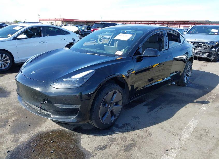 Photo 2 of 2022 Tesla Model 3 REAR-WHEEL DRIVE (VIN 5YJ3E1EA6NF352191)