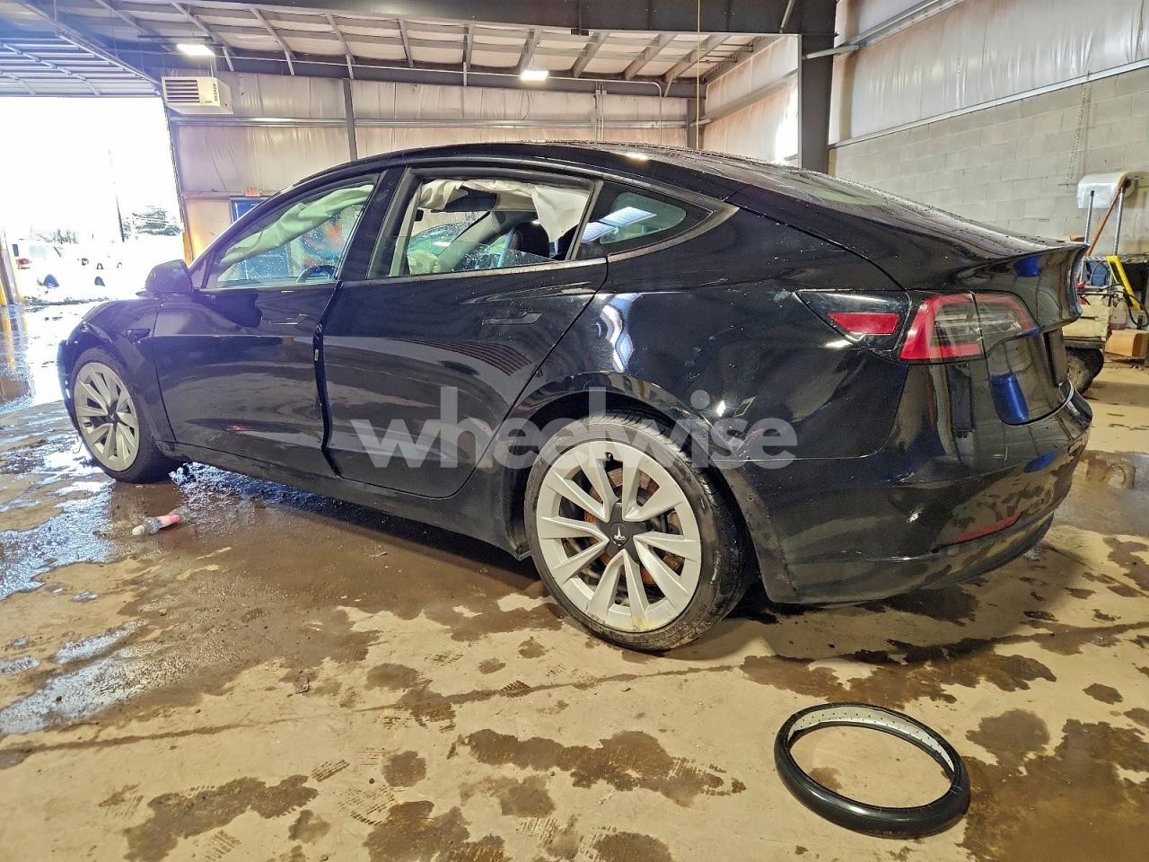 Photo 2 of 2022 TESLA MODEL 3 (VIN 5YJ3E1EA6NF372411)