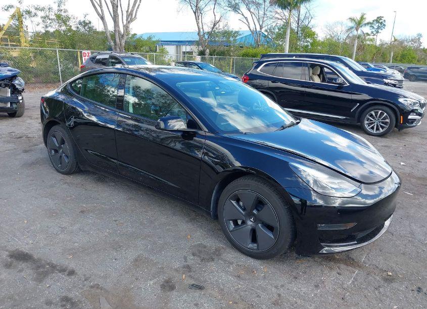 2023 Tesla Model 3 REAR-WHEEL DRIVE (VIN 5YJ3E1EA6PF438197) main photo