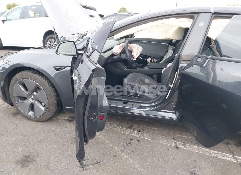 Photo 5 of 2024 Tesla Model 3 LONG RANGE DUAL MOTOR ALL-WHEEL DRIVE/REAR-WHEEL DRIVE (VIN 5YJ3E1EA6RF742780)