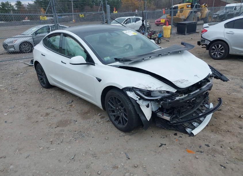 2024 Tesla Model 3 REAR-WHEEL DRIVE (VIN 5YJ3E1EA6RF756128) main photo
