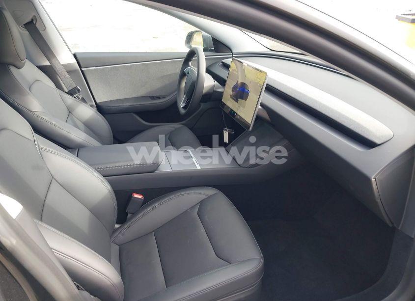 Photo 5 of 2025 Tesla Model 3 LONG RANGE REAR-WHEEL DRIVE (VIN 5YJ3E1EA6SF933721)