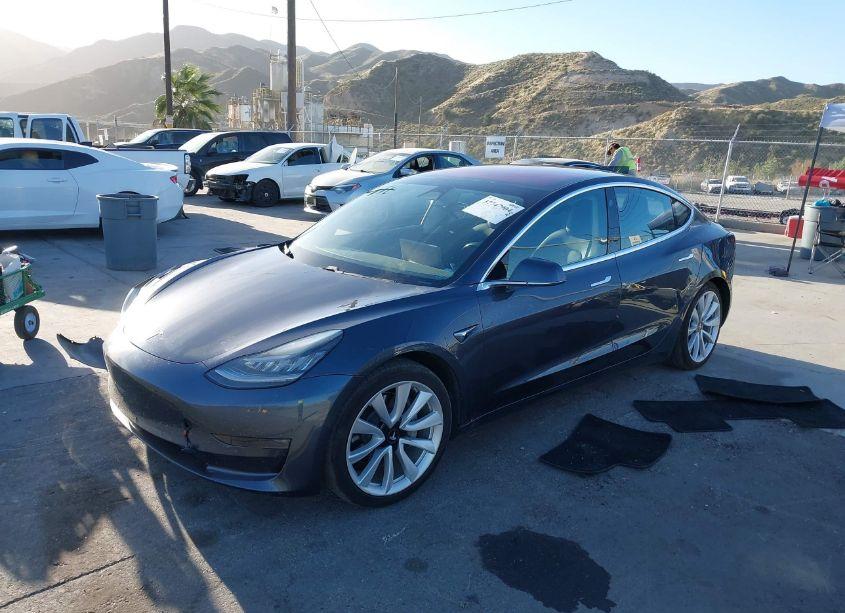 Photo 2 of 2018 Tesla Model 3 MID RANGE/LONG RANGE (VIN 5YJ3E1EA7JF007763)