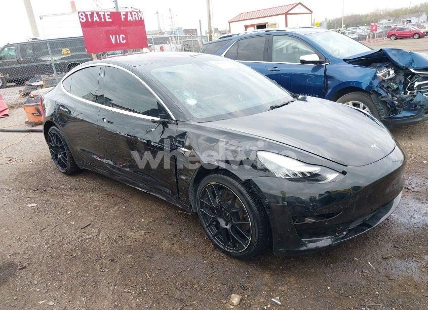 2018 Tesla Model 3 LONG RANGE/MID RANGE (VIN 5YJ3E1EA7JF035546) main photo