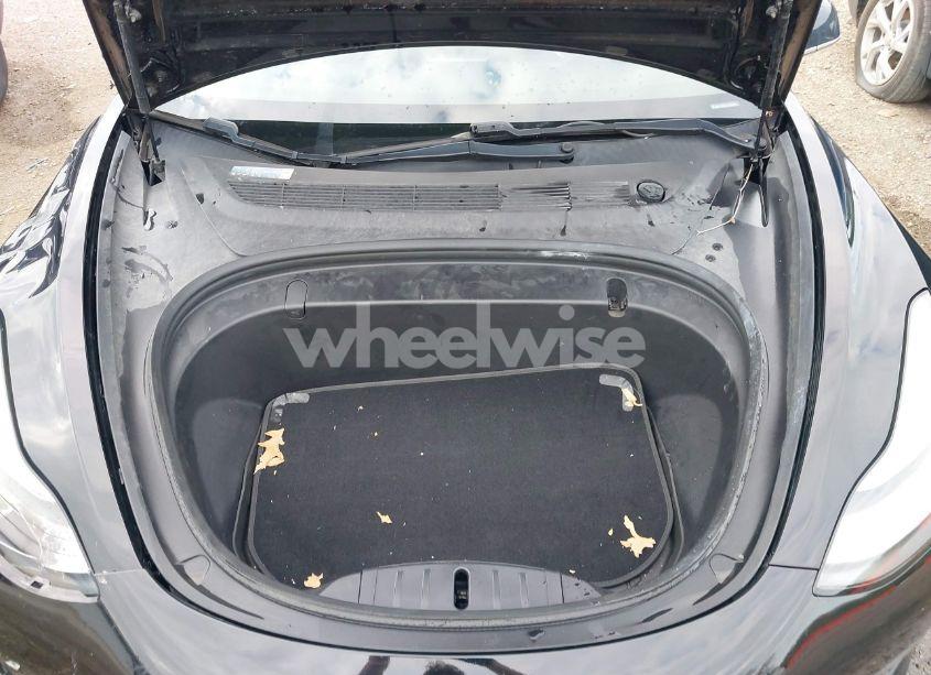 Photo 10 of 2018 Tesla Model 3 LONG RANGE/MID RANGE (VIN 5YJ3E1EA7JF035546)