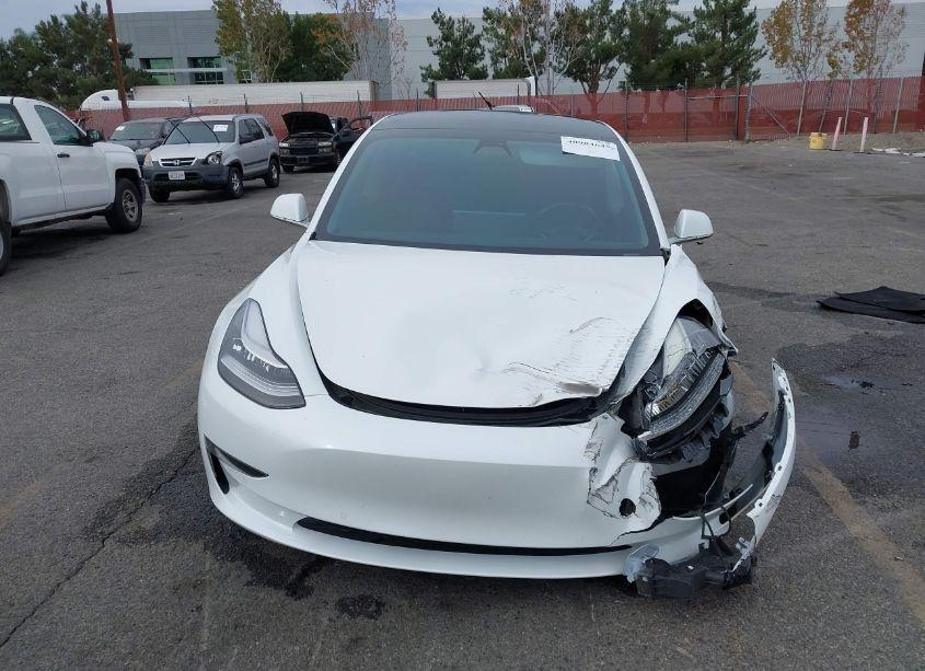 Photo 12 of 2018 Tesla Model 3 LONG RANGE/MID RANGE (VIN 5YJ3E1EA7JF047759)